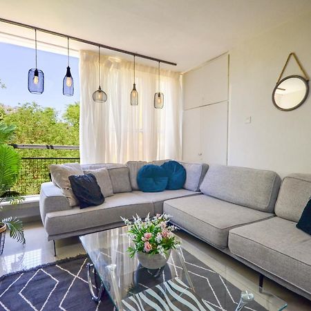 Yalarent Sunora 3Br Apt - Families Only Eilat Buitenkant foto