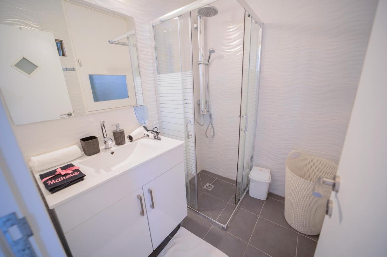 Yalarent Sunora 3Br Apt - Families Only Eilat Buitenkant foto